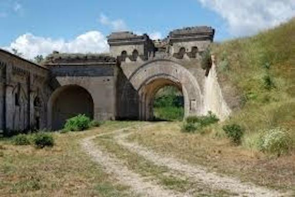 200 миллионов потратят на ремонт крепости "Керчь" в Крыму