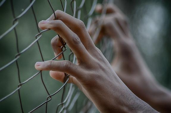 Водитель сядет на 5 лет за гибель и увечья своих пассажиров под Тихвином