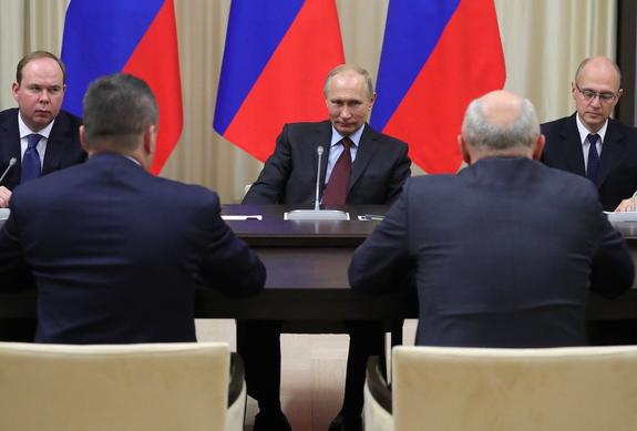 Москва усиливает контроль