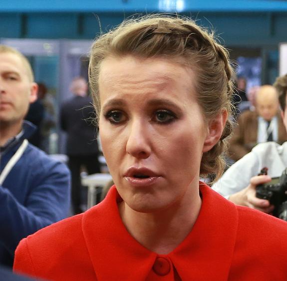 Ксения Собчак передала Владимиру Путину прошение о помиловании