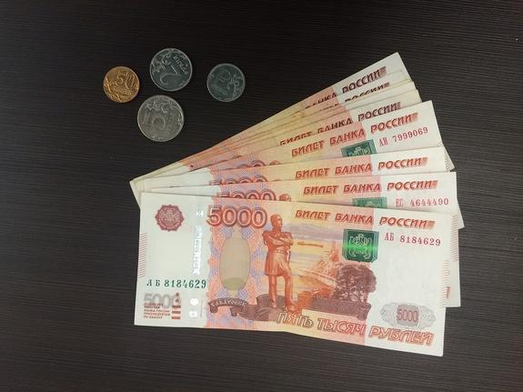 Студентка из Волгограда искромсала себе лицо ножницами для алиби