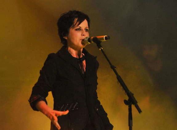 Опубликована запись последнего звонка умершей солистки The Cranberries