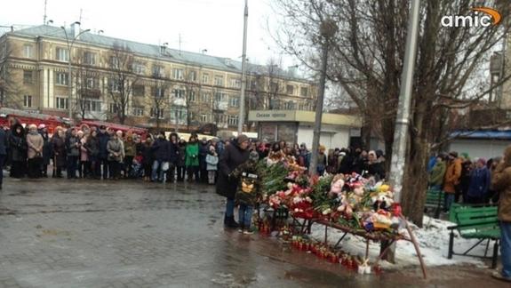 СК назвал окончательное число жертв кемеровского пожара