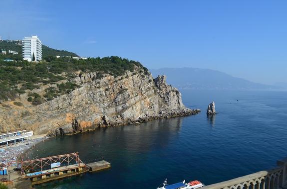 В Крыму прокомментировали идею Порошенко о лишении крымчан гражданства Украины