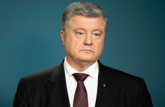 Порошенко ввел новые антироссийские санкции в отношении физлиц и компаний