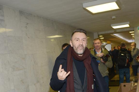 Сергей Шнуров: Эта песня только о футболе!