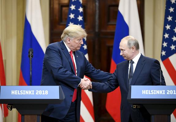 Медведчук: встреча Путина и Трампа стала "отрезвляющим душем" для Украины