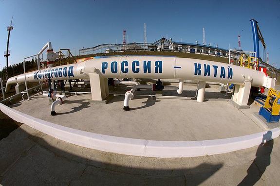 Россия – главный поставщик нефти в Китай. На очереди – газ