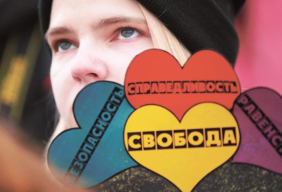 Красавицы и чудовища