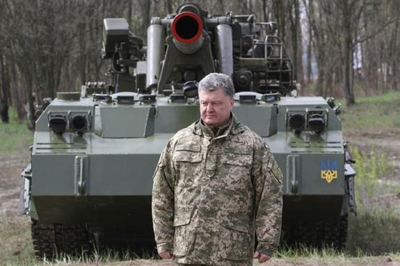 Порошенко отправил к границе с РФ десантно-штурмовые войска