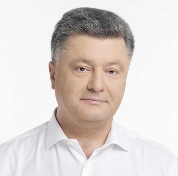 Приближённый Порошенко рассказал об отношении президента к алкоголю