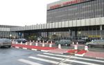 Часть крыши строящегося ангара обрушилась в московском аэропорту Шереметьево