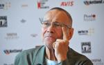 Андрей Кончаловский прокомментировал замену Александра Домогарова на Гошу Куценко в спектакле 