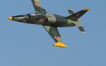На Кубани упал тренировочный самолет Л-39, пилоты живы