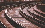В Подмосковье обрушилась часть пешеходного моста над железной дорогой