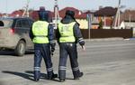 В центре Москвы автомобиль вылетел на тротуар после аварии 
