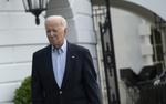 Трамп назвал потерю долларом статуса главной мировой валюты, которая может произойти при Байдене, самым большим поражением США  