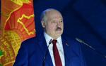 Лукашенко назвал безумием обвинения в адрес Москвы и Минска в «воровстве детей из Донбасса»