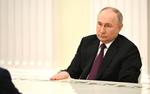 Путин: экономика является базой развития страны