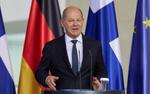 Шольц: Германии придется еще долго поставлять Украине оружие и боеприпасы