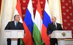 Путин встретил Орбана в Кремле, переговоры политиков начались
