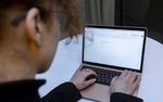 Свыше 50% петербуржцев оставляют отзывы в маркетплейсах 