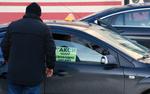 В Петербурге зарегистрировали 5 тысяч новых машин такси за квартал