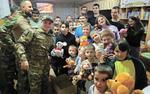 Подарки и праздник  для детей Донбасса