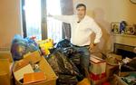 Саакашвили отправился на выход с вещами из кабинета главы Грузии