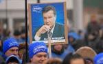 Нардеп: чиновники соревнуются, кто отправит на акции за Януковича больше людей