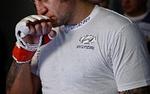 Александр Емельяненко готовится к новому бою и свадьбе
