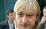 Плющенко вышел на первую послеоперационную прогулку