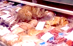 Кот, объевшийся морепродуктами во Владивостоке, стал звездой сети