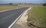 В центре Ростова-на-Дону машина полностью провалилась под асфальт