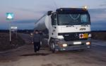 Грузовик рухнул с разрушенного моста в Пермском крае, водитель погиб