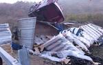 Под Алуштой перевернулась фура с бутылками