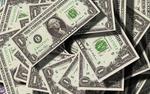Доллар вырос до максимальной в 2015 году отметки