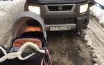 Молодой отец в Петербурге остановил нарушительницу ПДД с помощью коляски с ребенком