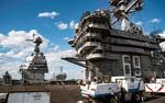 Самый большой и дорогой авианосец в мире ввели в строй в США (ВИДЕО)