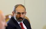 Экс-замглавы Минобороны Армении кормил медведей солдатским продовольствием