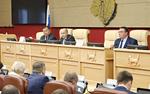 Дума и областной парламент: нужен «товарищеский почерк» взаимоотношений