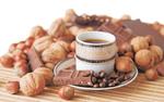 Чай, кофе, орехи – лекарство против инфаркта