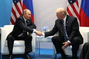 Песков: Путин и Трамп смогут "кратко" переговорить в Японии