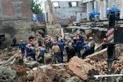 В Новосибирске обрушилось строящееся здание. Под завалами могут  находиться 12 рабочих