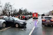 Массовое ДТП  с 13 автомобилями произошло в Санкт-Петербурге 