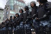 В Татарстане силовики провели учения по разгону митингов. Бойцы тренировались на школьниках, которых им «одолжил» директор  