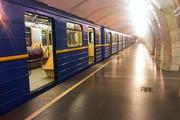 Женщина упала под поезд столичного метро на зеленой ветке