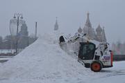 Высота сугробов в Москве существенно превысила норму