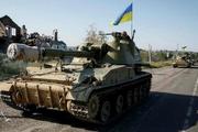 Танки украинских силовиков теперь стоят в детском лагере в Луганской области