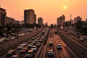 Власти Пекина из-за загрязнения воздуха объявили оранжевый уровень тревоги